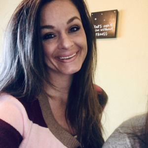 Meet your Posher, Crystal